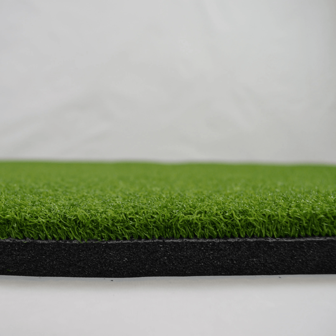 Side view of Aussie Golf Sims Hitting Mat showing thickness
